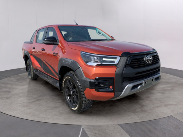 Toyota Hilux 2021/ Orange RHD Diesel AT Pickup 4WD view 9