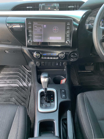 Toyota Hilux 2021/ Orange RHD Diesel AT Pickup 4WD view 12