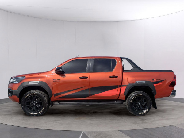 Toyota Hilux 2021/ Orange RHD Diesel AT Pickup 4WD view 18