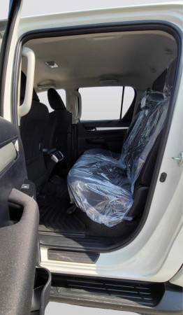 Toyota Hilux 2021/ White RHD Diesel AT Pickup 4WD view 14