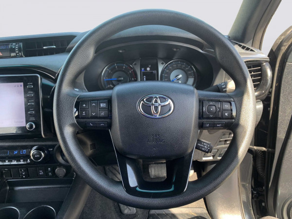 Toyota Hilux 2021/ Black RHD Diesel AT Pickup 4WD view 4