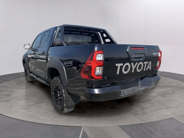 Toyota Hilux 2021/ Black RHD Diesel AT Pickup 4WD view 11