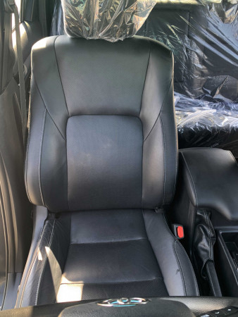 Toyota Hilux 2021/ Black RHD Diesel AT Pickup 4WD view 15