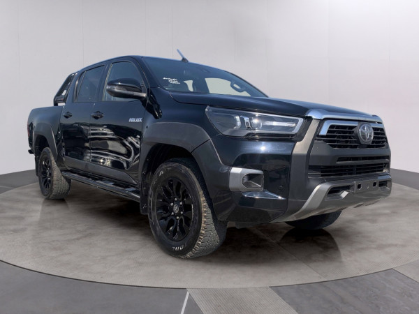 Toyota Hilux 2021/ Black RHD Diesel AT Pickup 4WD view 20