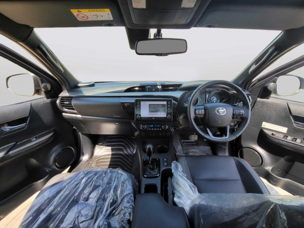 Toyota Hilux 2021/ Grey RHD Diesel AT Pickup 4WD view 2