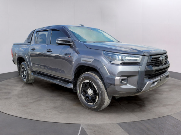 Toyota Hilux 2021/ Grey RHD Diesel AT Pickup 4WD view 4