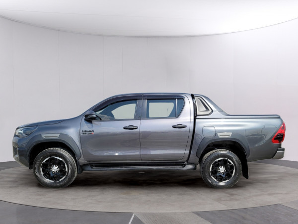 Toyota Hilux 2021/ Grey RHD Diesel AT Pickup 4WD view 6