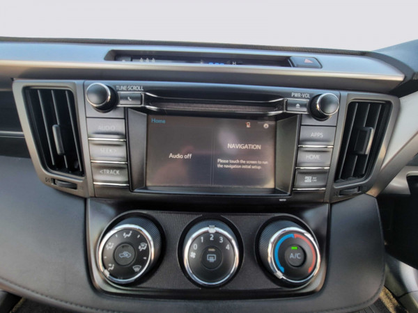 Toyota RAV 4 2018/ Grey RHD Petrol AT SUV Crossover 2WD view 2