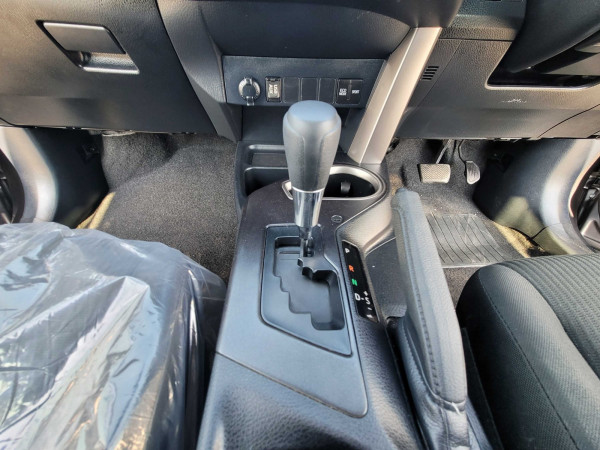 Toyota RAV 4 2018/ Grey RHD Petrol AT SUV Crossover 2WD view 4