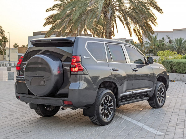 Toyota LAND CRUISER PRADO 2012/ Grey LHD Petrol AT SUV 4WD view 11