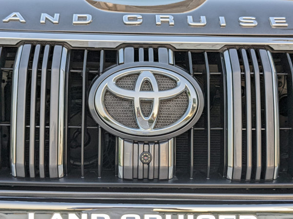 Toyota LAND CRUISER PRADO 2012/ Grey LHD Petrol AT SUV 4WD view 13
