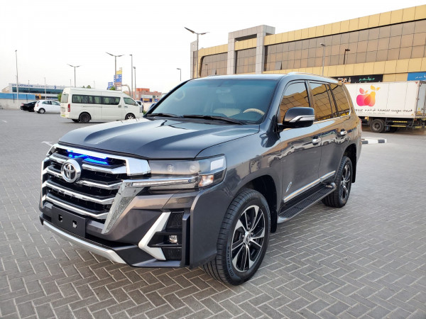 Toyota Land Cruiser 2009/ Grey LHD Petrol AT SUV 4WD view 20
