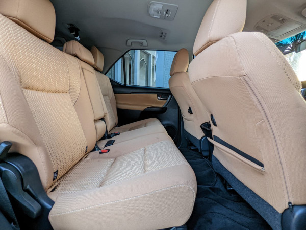 Toyota Fortuner 2023/ Silver LHD Petrol AT SUV 4WD view 3