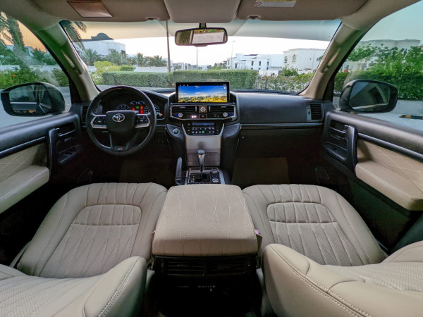 Toyota Land Cruiser 2012/ Black LHD Petrol AT SUV 4WD view 7