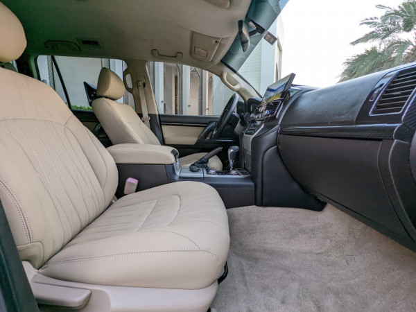 Toyota Land Cruiser 2012/ Black LHD Petrol AT SUV 4WD view 13