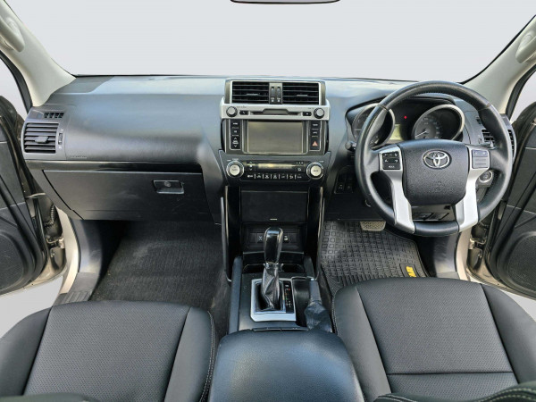 Toyota LAND CRUISER PRADO 2015/ Brown RHD Diesel AT SUV 4WD view 17