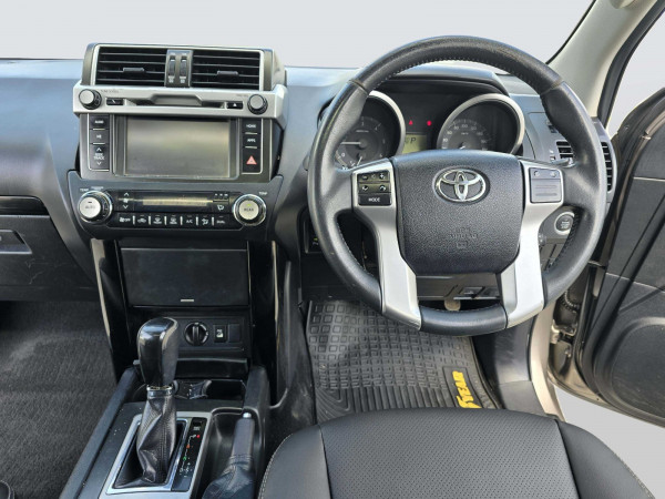 Toyota LAND CRUISER PRADO 2015/ Brown RHD Diesel AT SUV 4WD view 25