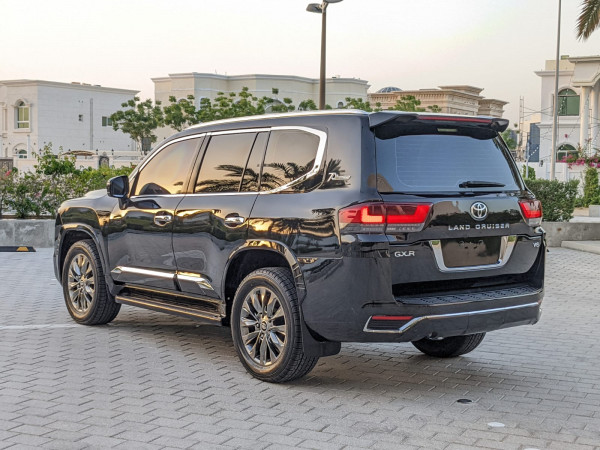 Toyota Land Cruiser 2013/ Black LHD Petrol AT SUV 4WD