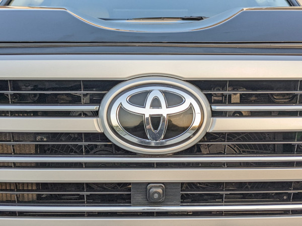 Toyota Land Cruiser 2013/ Black LHD Petrol AT SUV 4WD view 17