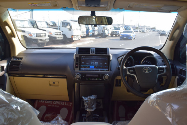 Toyota Prado 2017/ White RHD Petrol AT SUV 4WD view 5