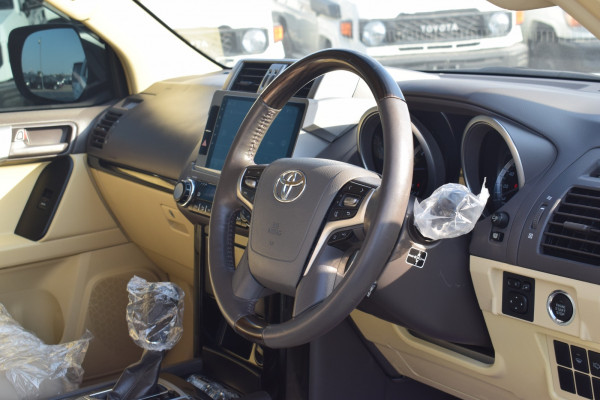 Toyota Prado 2017/ White RHD Petrol AT SUV 4WD view 9