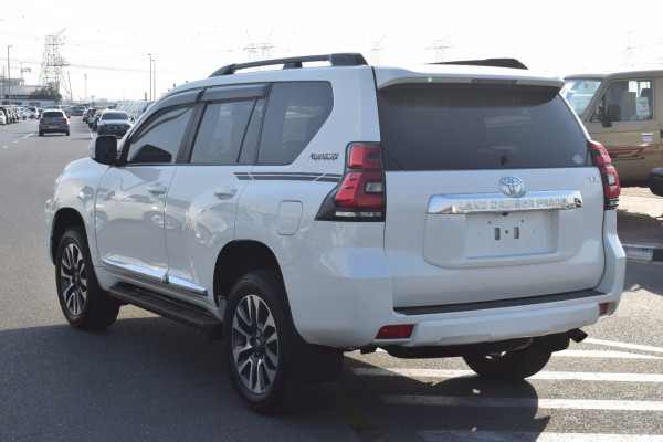 Toyota Prado 2017/ White RHD Petrol AT SUV 4WD view 12