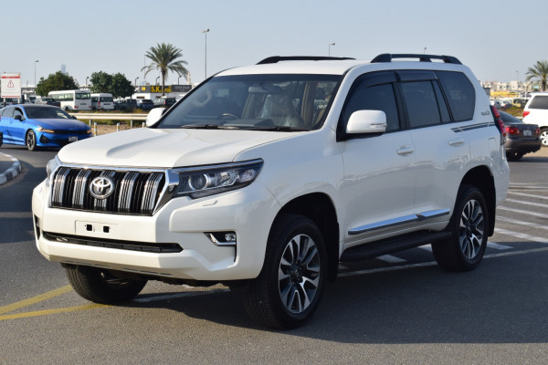 Toyota Prado 2017/ White RHD Petrol AT SUV 4WD view 24