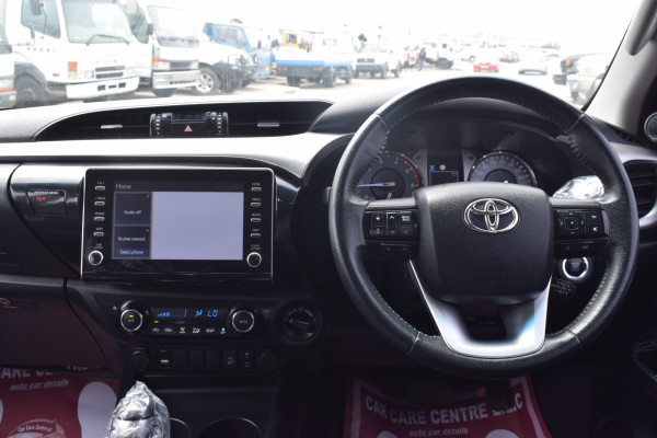 Toyota Hilux 2020/ Brown RHD Diesel AT Pickup 4WD view 8