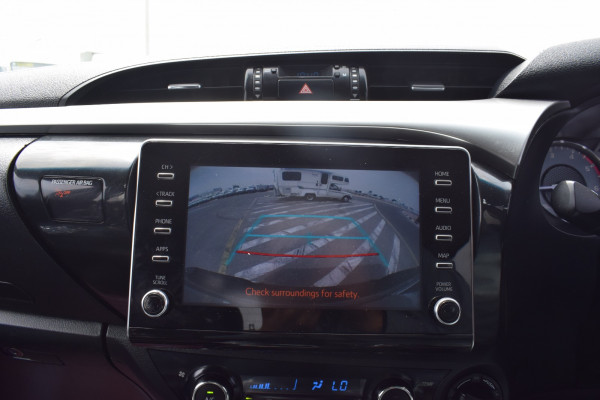 Toyota Hilux 2020/ Brown RHD Diesel AT Pickup 4WD view 13