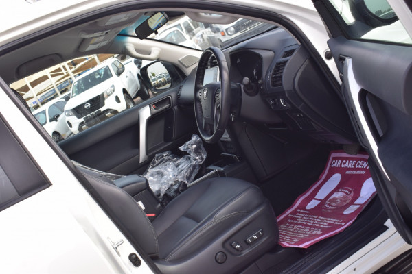 Toyota LAND CRUISER PRADO 2021/ White RHD Diesel AT SUV 4WD view 2