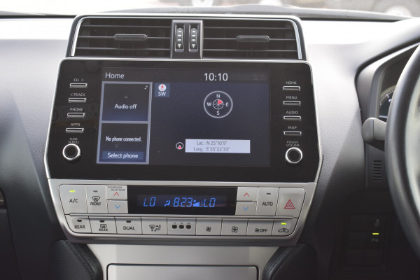 Toyota LAND CRUISER PRADO 2021/ White RHD Diesel AT SUV 4WD view 9