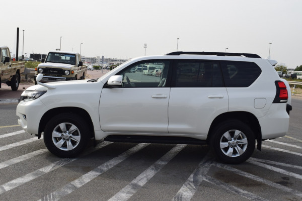 Toyota LAND CRUISER PRADO 2021/ White RHD Diesel AT SUV 4WD view 18