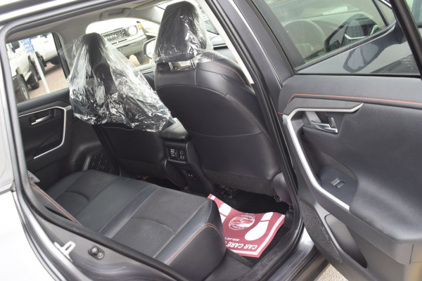 Toyota RAV 4 2020/ Grey RHD Petrol AT SUV Crossover 2WD view 9