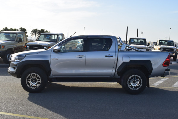 Toyota Hilux 2017/ Silver RHD Diesel MT Pickup 4WD view 16
