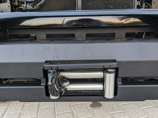 Toyota Tundra 2011/ Black LHD Petrol AT Pickup 4WD view 14