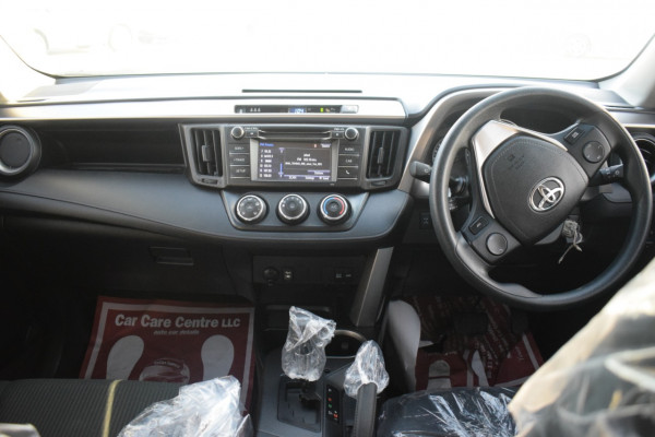 Toyota RAV 4 2017/ White RHD Diesel AT SUV Crossover 2WD view 5