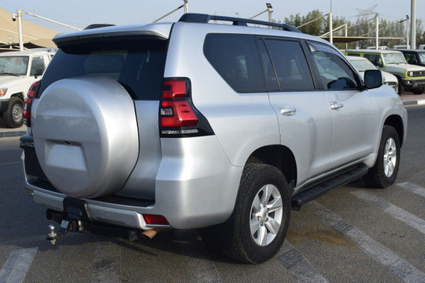 Toyota LAND CRUISER PRADO 2018/ Silver RHD Diesel AT SUV 4WD view 15