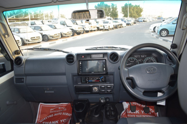 Toyota Land Cruiser Pickup 2017/ White RHD Diesel MT Pickup 4WD view 2