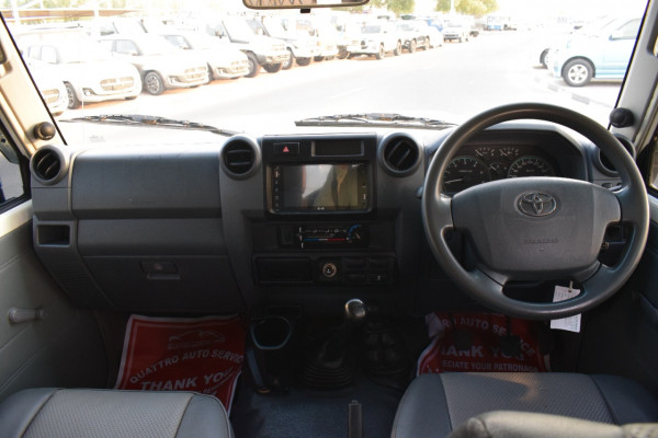 Toyota Land Cruiser Pickup 2017/ White RHD Diesel MT Pickup 4WD view 8