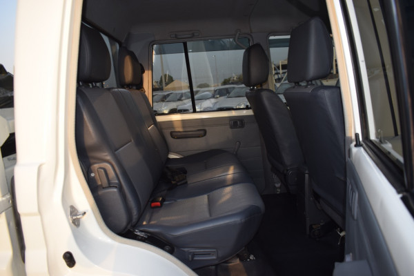 Toyota Land Cruiser Pickup 2017/ White RHD Diesel MT Pickup 4WD view 10