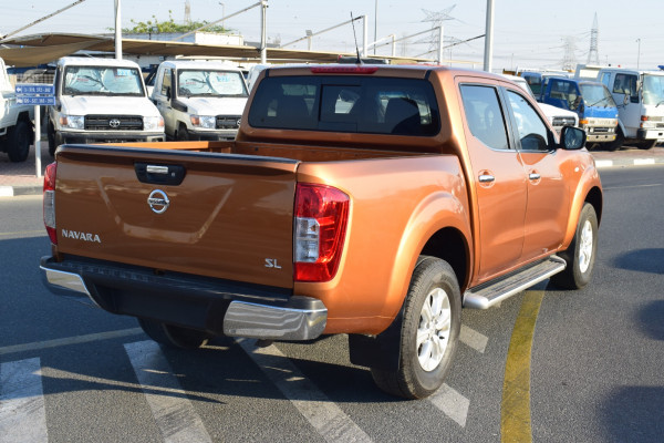 Nissan Navara 2015/ Orange RHD Diesel AT Pickup 4WD view 11