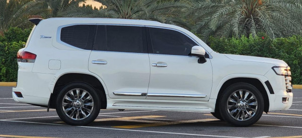 Toyota Land Cruiser 2009/ White LHD Petrol AT SUV 4WD view 9