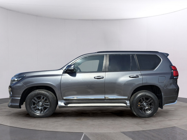 Toyota LAND CRUISER PRADO 2015/ Grey RHD Diesel AT SUV 4WD