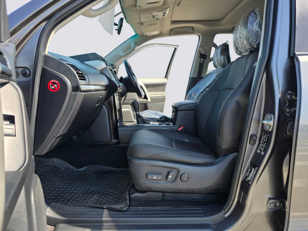 Toyota LAND CRUISER PRADO 2015/ Grey RHD Diesel AT SUV 4WD view 7