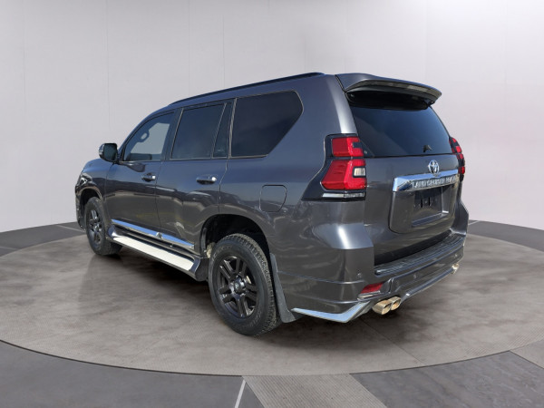 Toyota LAND CRUISER PRADO 2015/ Grey RHD Diesel AT SUV 4WD view 12