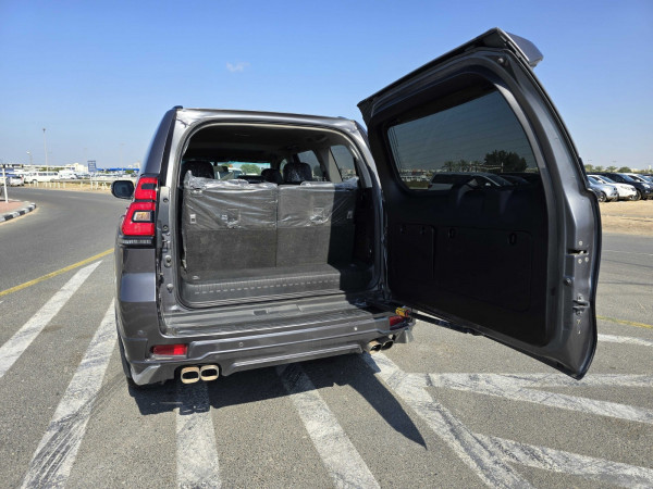 Toyota LAND CRUISER PRADO 2015/ Grey RHD Diesel AT SUV 4WD view 17