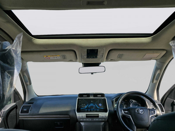 Toyota LAND CRUISER PRADO 2020/ Black RHD Diesel AT SUV 4WD view 20