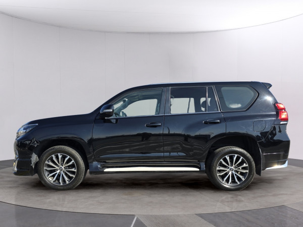 Toyota LAND CRUISER PRADO 2020/ Black RHD Diesel AT SUV 4WD view 29