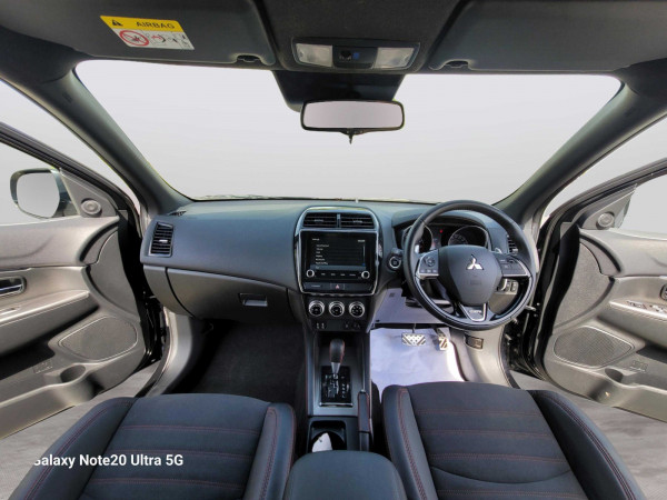 Mitsubishi Outlander 2022/ Black RHD Petrol AT SUV Crossover 2WD view 2
