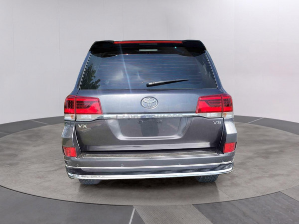 Toyota Land Cruiser 2020/ Grey RHD Diesel AT SUV 4WD view 26